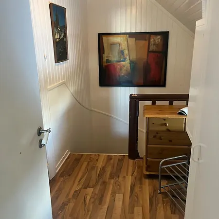 Villa Older With Large Garden *