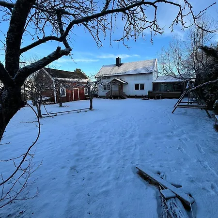 Villa Older With Large Garden Trondheim