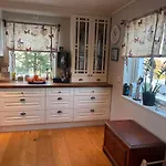 Villa Older With Large Garden